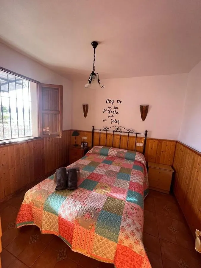 Casa Rural Cristina- Piscina Climatizada Malaga