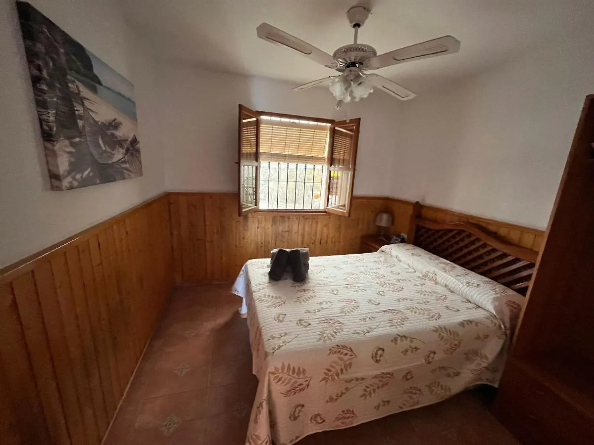 Casa Rural Cristina- Piscina Climatizada Malaga Chalet